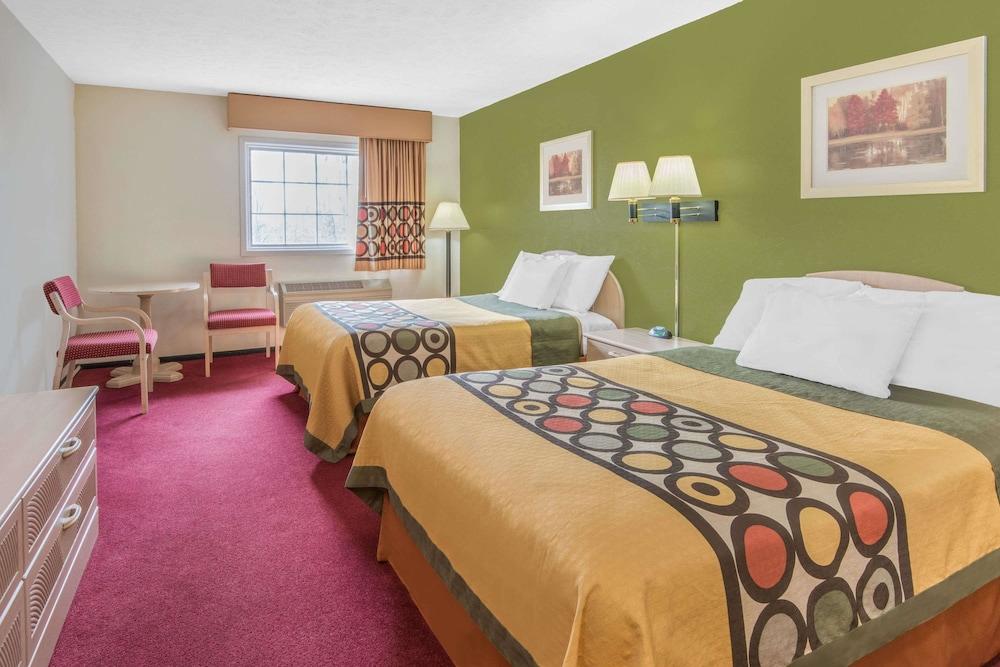 Super 8 By Wyndham Wooster Hotell Eksteriør bilde